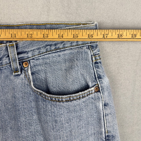 Y2K Levis 550 Relaxed Fit Denim Shorts Mens 34 Light Wash Blue Jeans Jorts VTG - Picture 13 of 16
